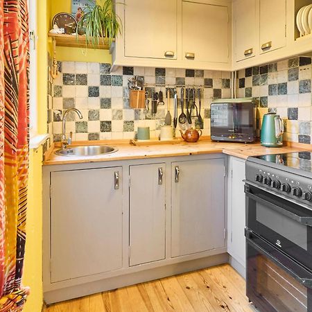 Host & Stay - Ethelbert Cottage 브로드스테어즈 외부 사진