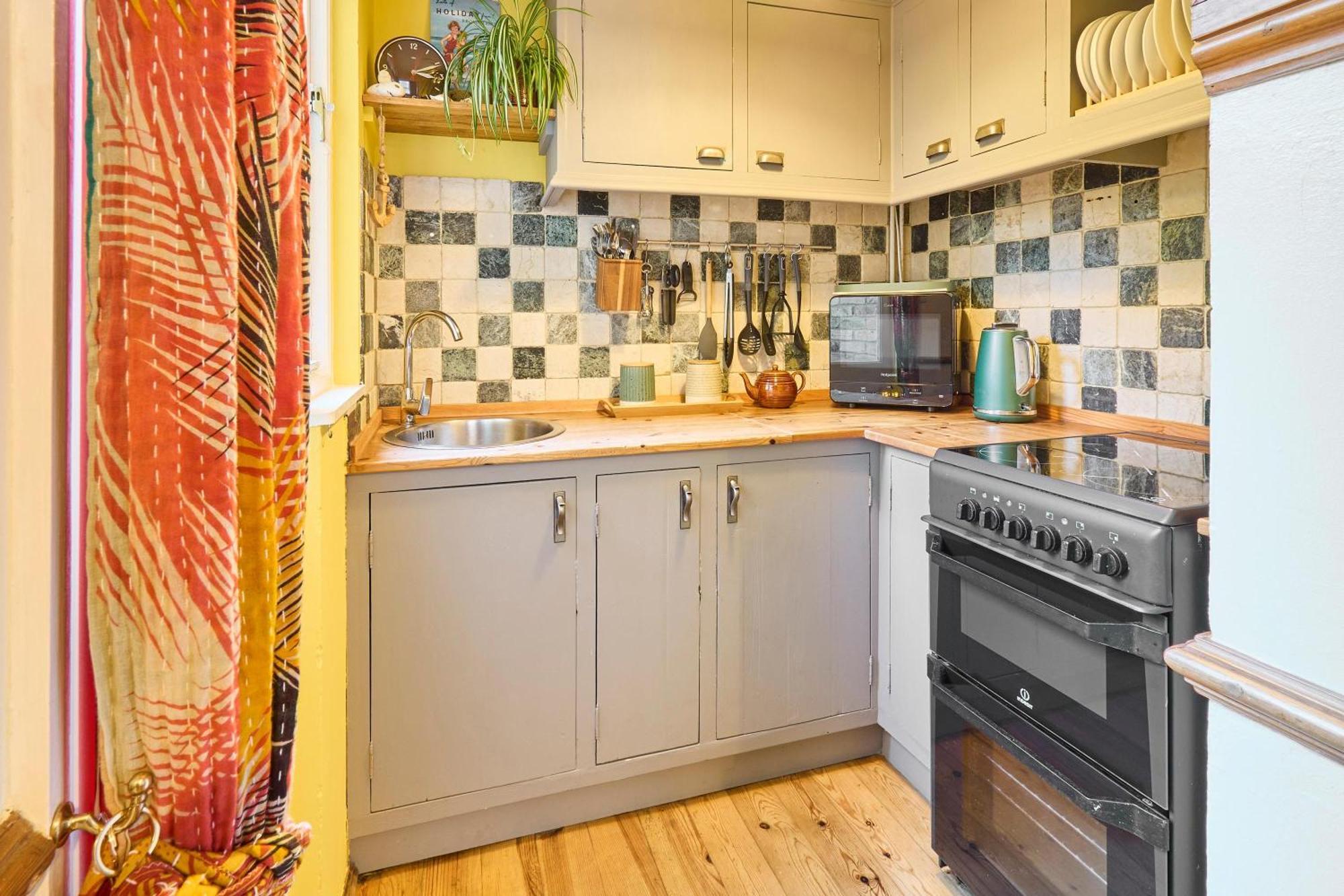 Host & Stay - Ethelbert Cottage 브로드스테어즈 외부 사진